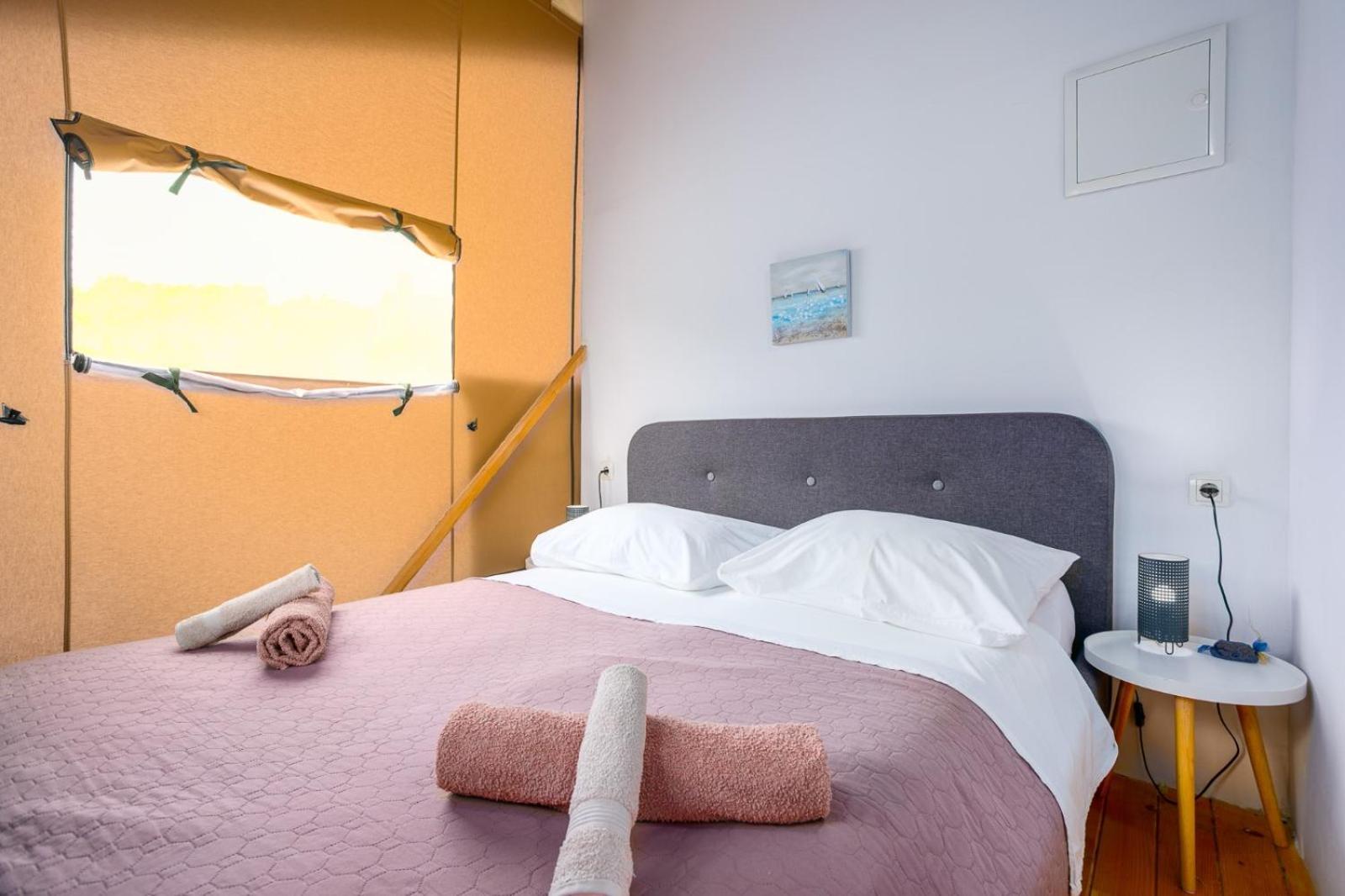 Hotel Prima Insula Glamping Brusici Exterior foto